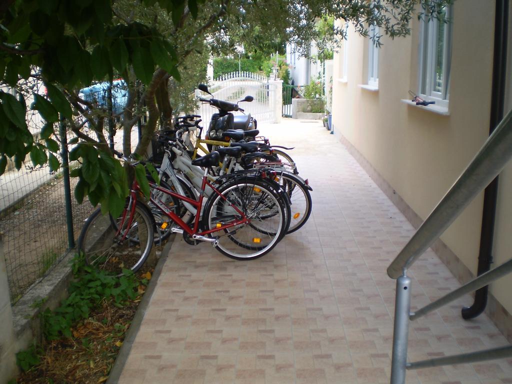 Apartments Tare, Free Parking Vodice Quarto foto