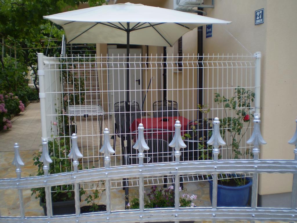 Apartments Tare, Free Parking Vodice Quarto foto