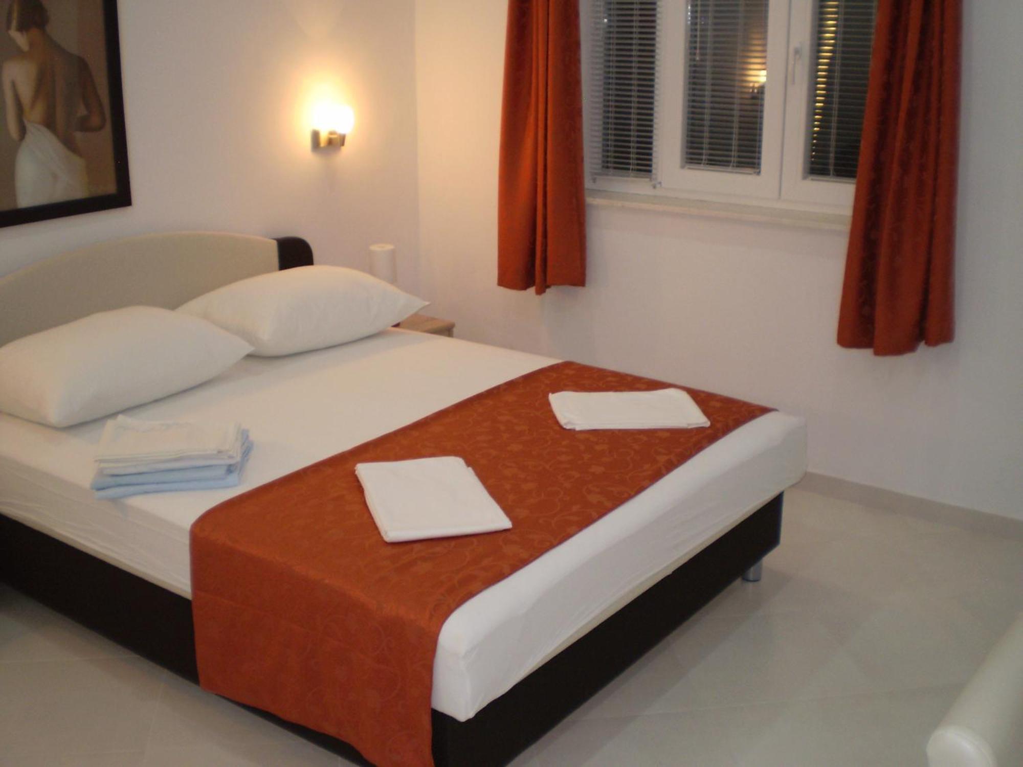 Apartments Tare, Free Parking Vodice Quarto foto