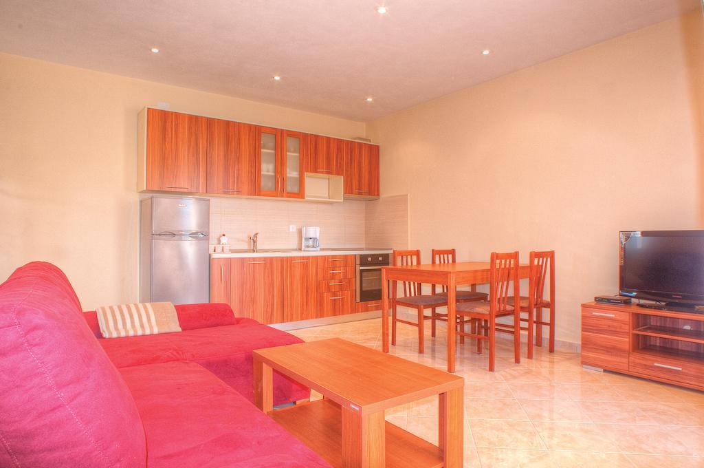 Apartments Tare, Free Parking Vodice Quarto foto