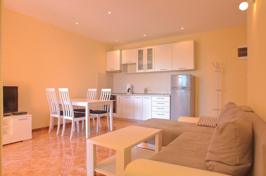 Apartments Tare, Free Parking Vodice Quarto foto